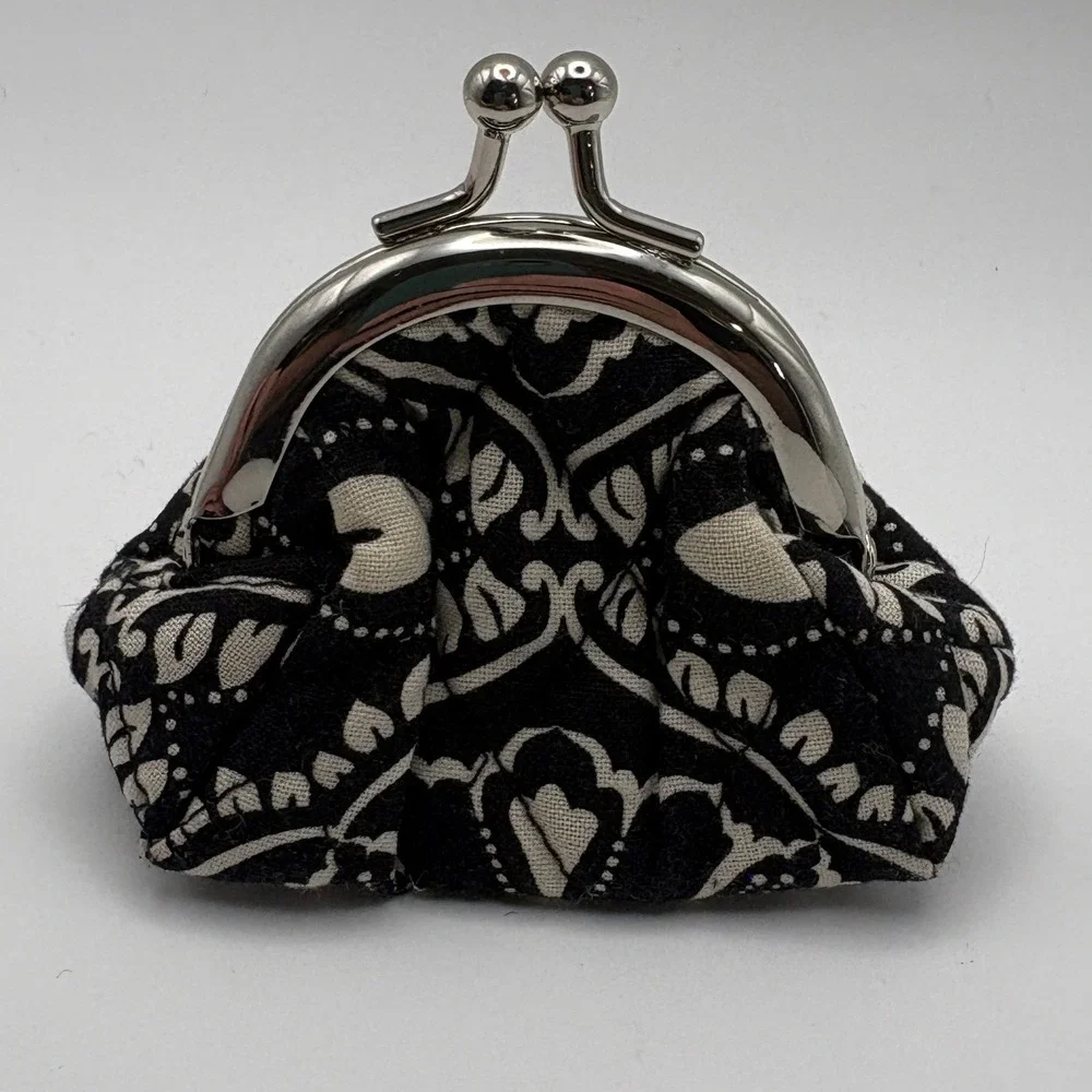 Vera Bradley Retired Barcelona Black White Floral Kisslock Coin Purse Mint